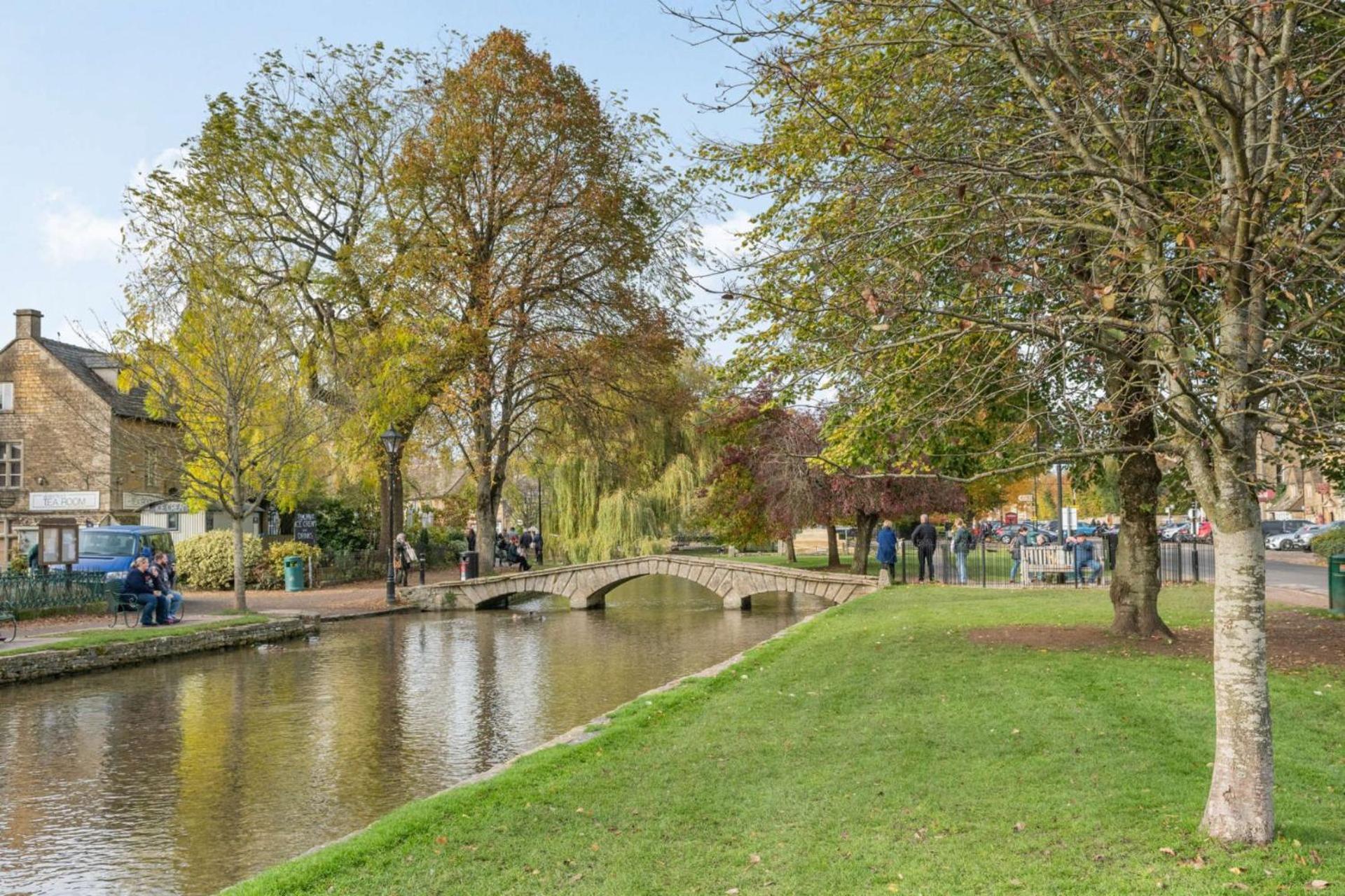 Manor Close Cottage Bourton-on-the-Water ภายนอก รูปภาพ
