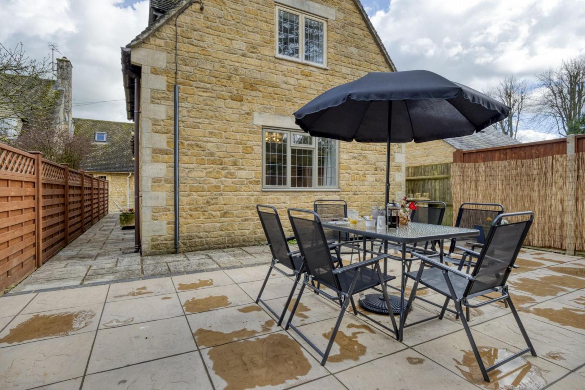 Manor Close Cottage Bourton-on-the-Water ภายนอก รูปภาพ